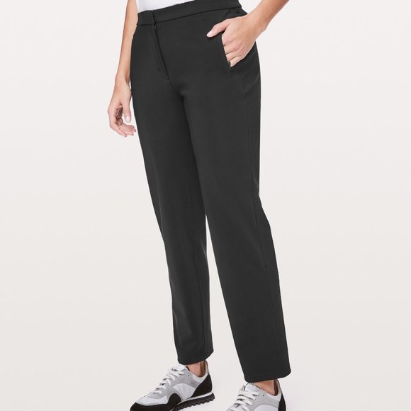 Lululemon Pants - Lululemon Womens 6 Black Trousers On The Move Pant